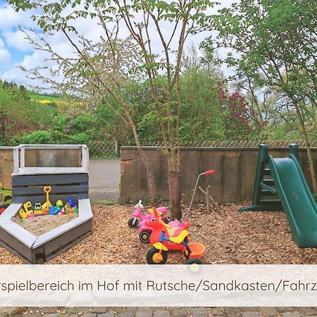Hofgut Eveshausen - Das Ferienhaus In Der Natur Fuer Familien Und Gruppen Dommershausen Ngoại thất bức ảnh